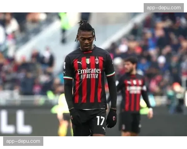 米兰边锋莱奥接受专访:谈位置适应与未来目标 米兰边锋莱奥接受专访:谈位置适应与未来目标